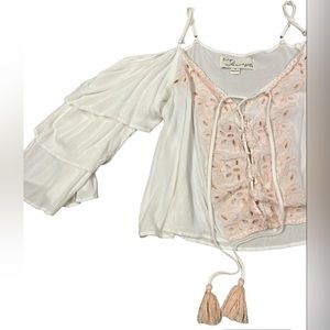 Vintage Havana ruffle sleeve boho tassel top